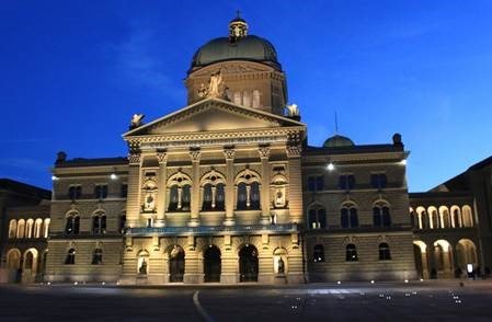 Palais fédéral de nuit